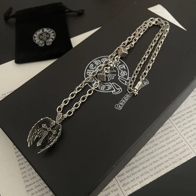 Breathable Chrxmx Hxxrts Necklaces 300712