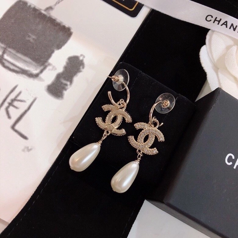 Versatile Chxnxl Earrings 291330