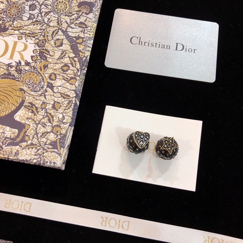 Lightweight Christian Dxxr Earrings 295287