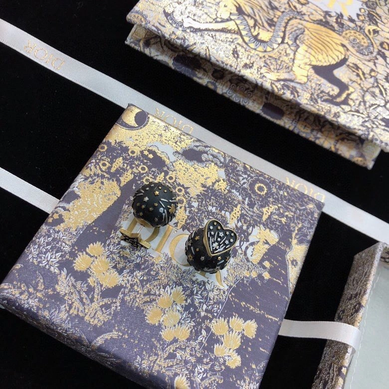 Lightweight Christian Dxxr Earrings 295287