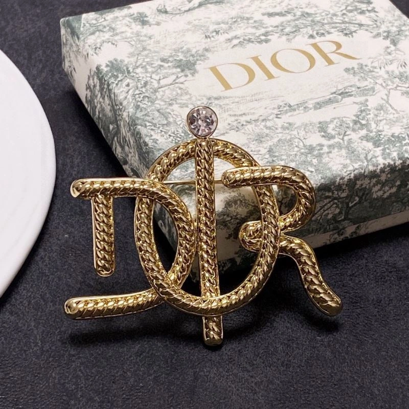 Christian Dxxr Brooches GoodFit 293659