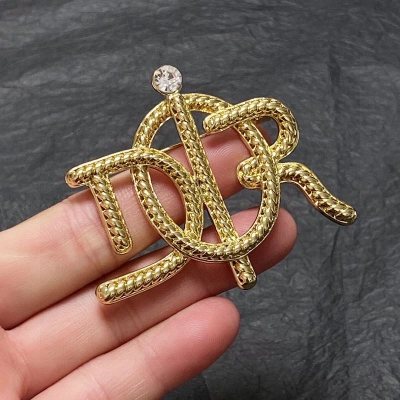 Christian Dxxr Brooches GoodFit 293659
