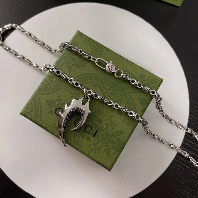 Efficient Gxccx Necklaces 306322