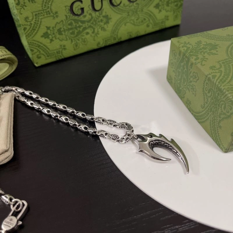 Efficient Gxccx Necklaces 306322