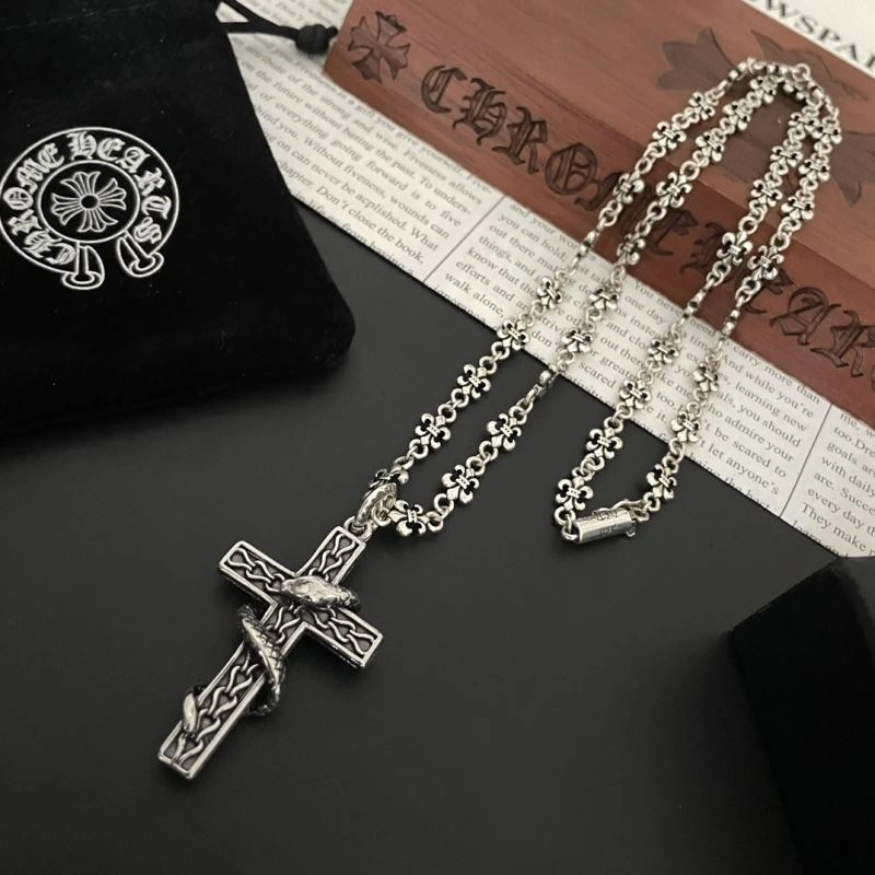 Chrxmx Hxxrts Necklaces Affordable 300709