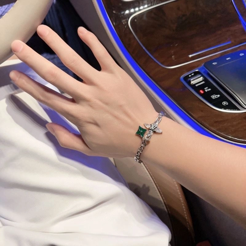 LX Bracelets Fashionable 311885