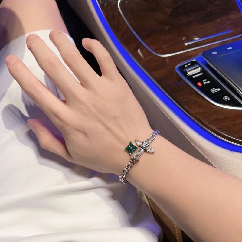 LX Bracelets Fashionable 311885