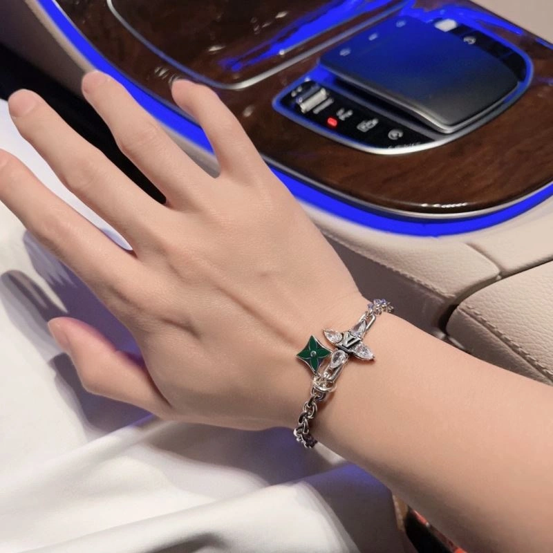 LX Bracelets Fashionable 311885