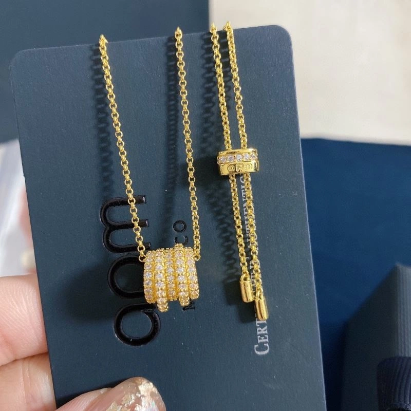 Efficient Axm Necklaces 282138