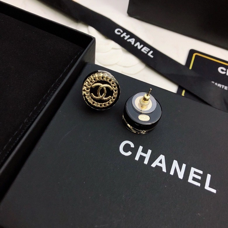 Chxnxl Earrings WellDesigned 291302