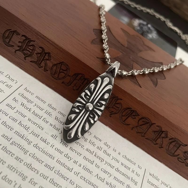 Chrxmx Hxxrts Necklaces Refined 300708