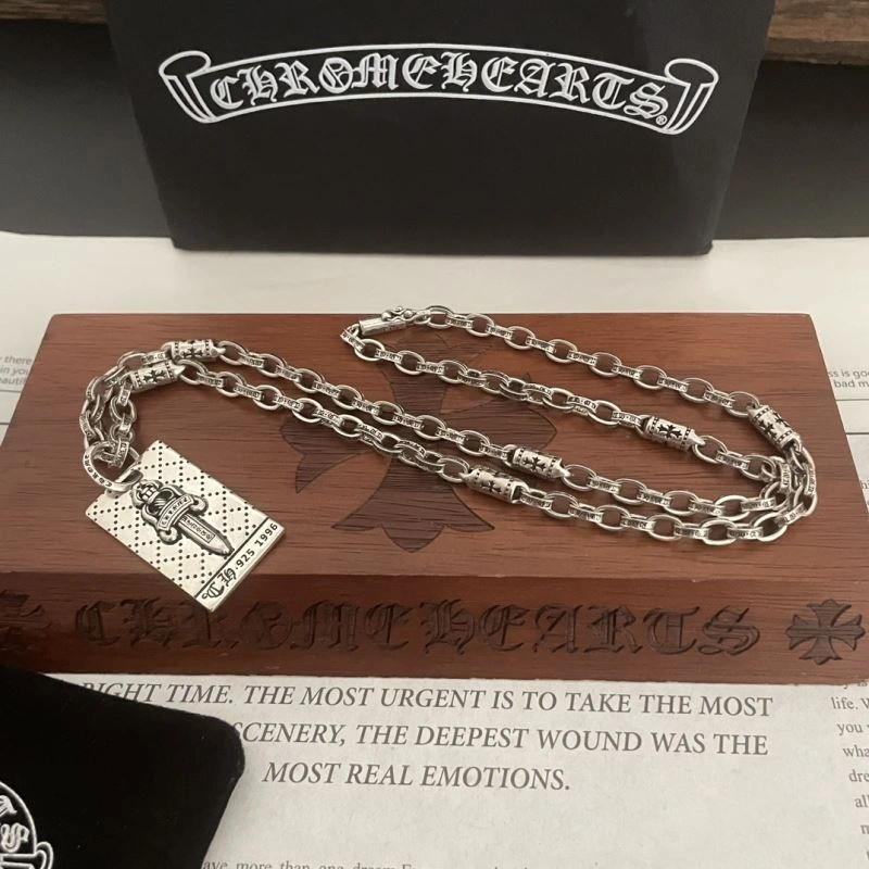 Classic Chrxmx Hxxrts Necklaces 300716