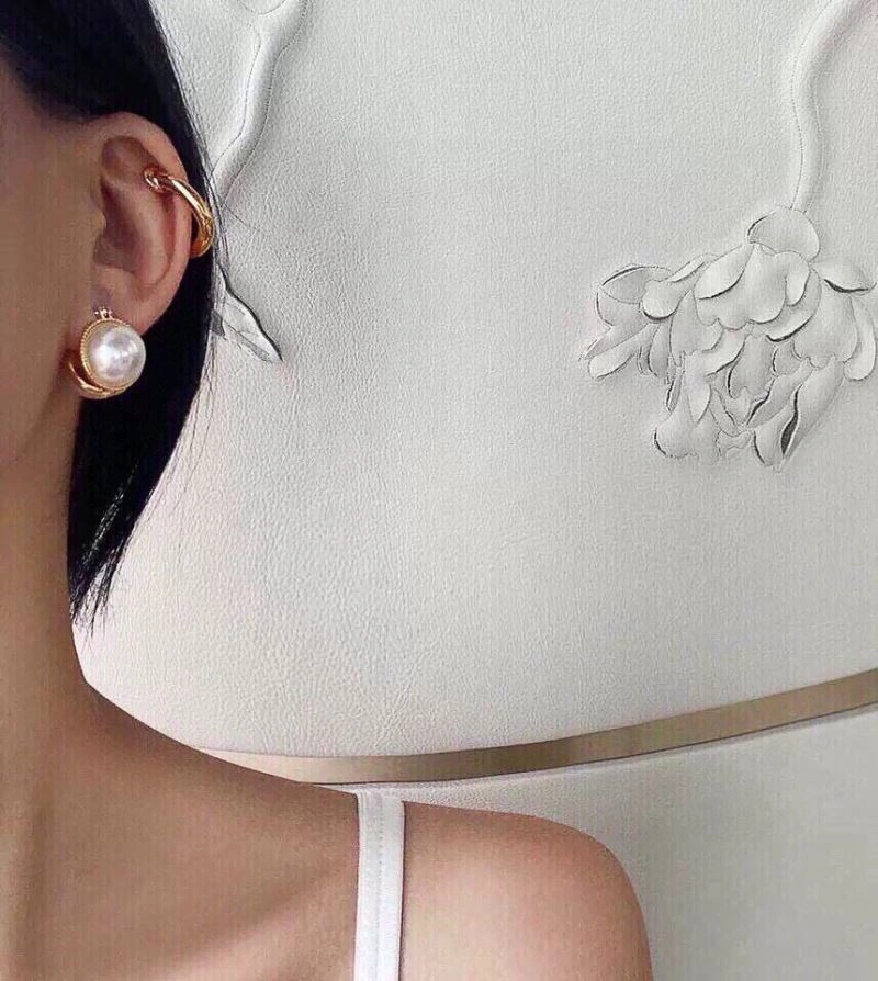 Elegant Cxlxne Earrings 283859
