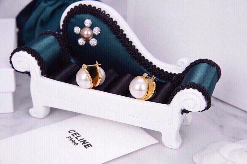 Elegant Cxlxne Earrings 283859