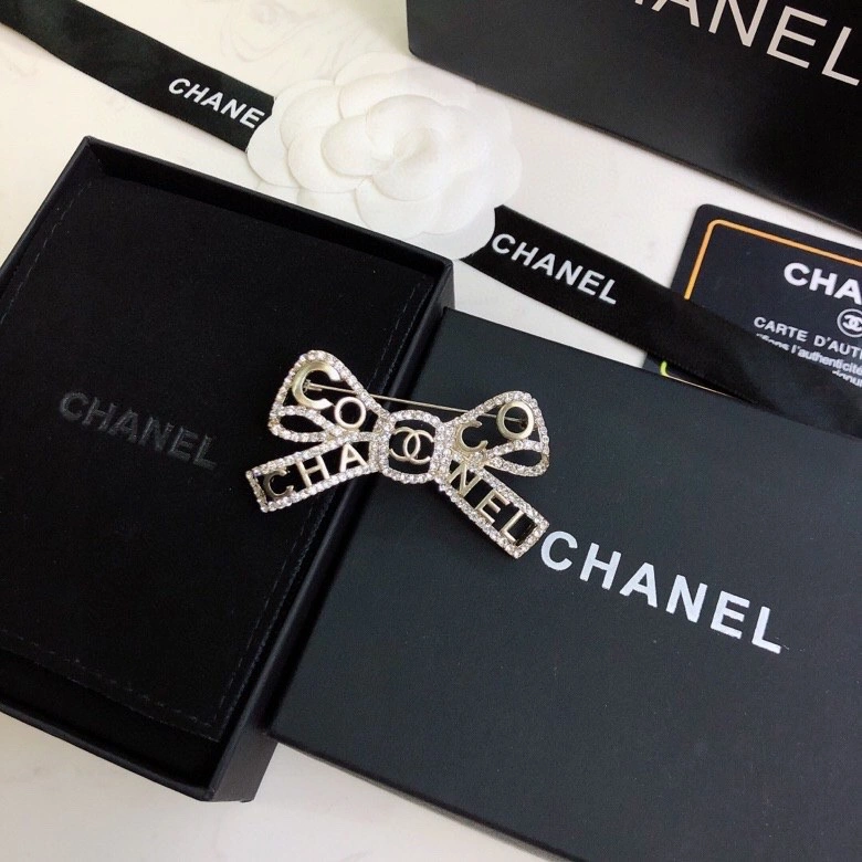 Chxnxl Brooches TopPick 292549