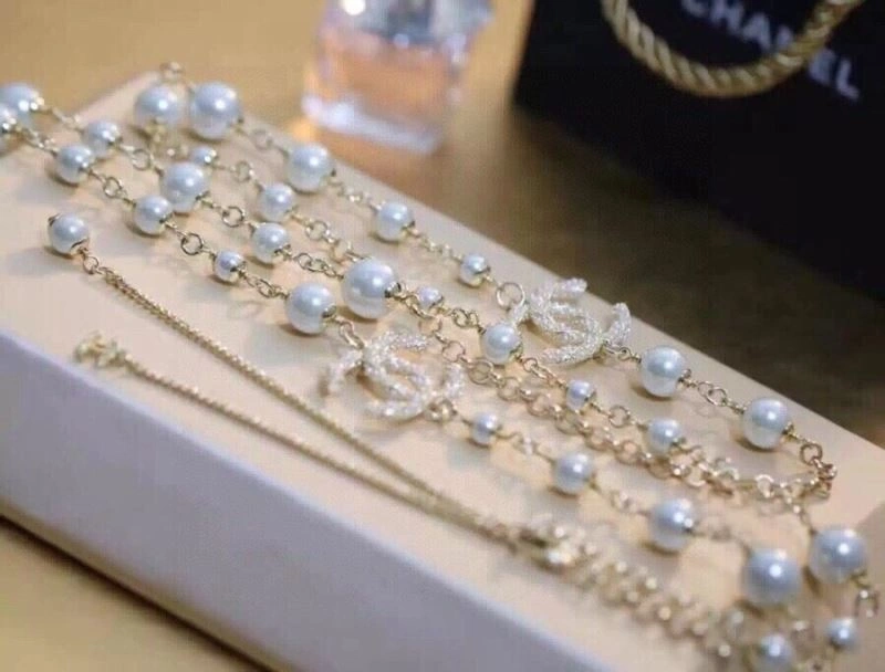 Popular Chxnxl Brooches 292546