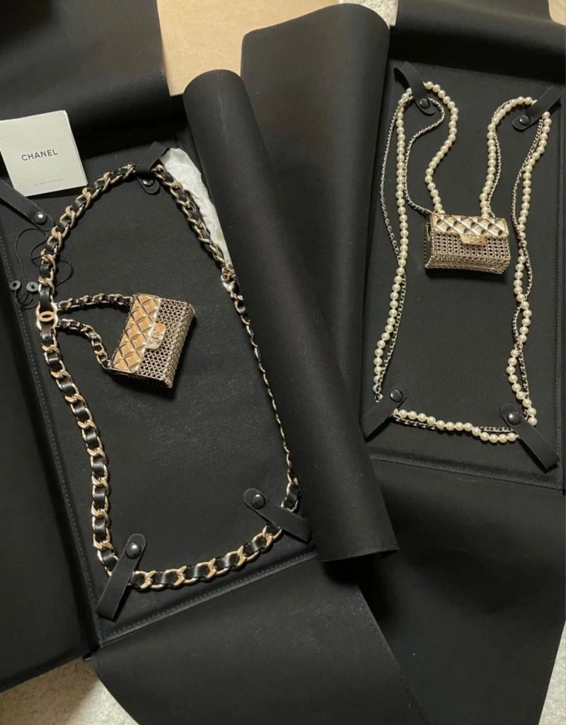 Comfortable Chxnxl Brooches 292539