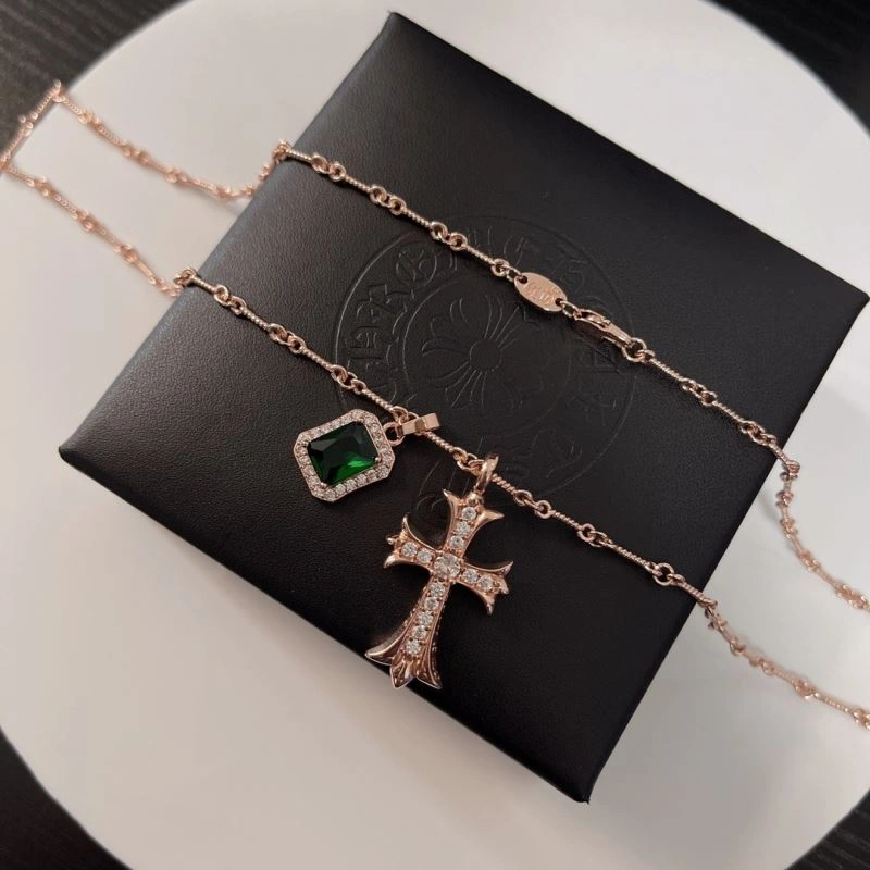 Versatile Chrxmx Hxxrts Necklaces 300700