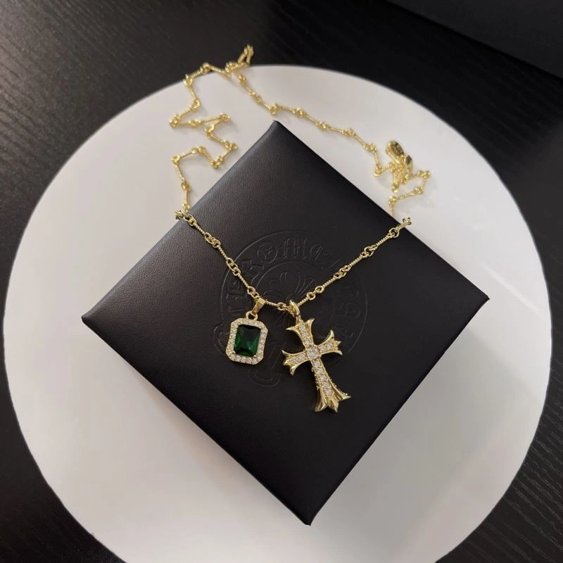Versatile Chrxmx Hxxrts Necklaces 300700