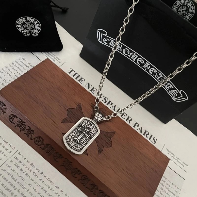 Chrxmx Hxxrts Necklaces ModernLook 300696
