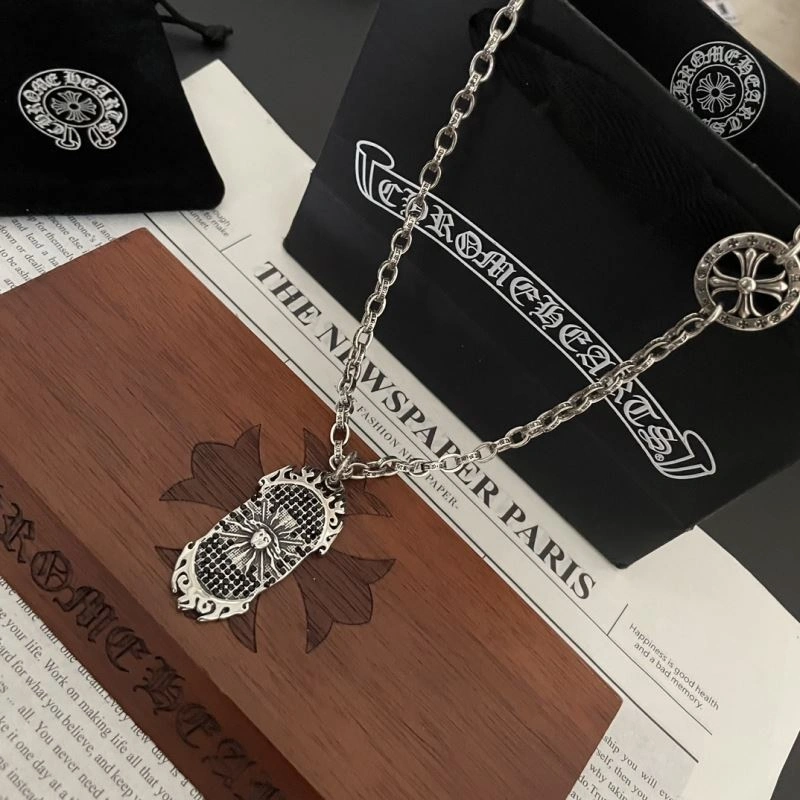 Chrxmx Hxxrts Necklaces Functional 300697