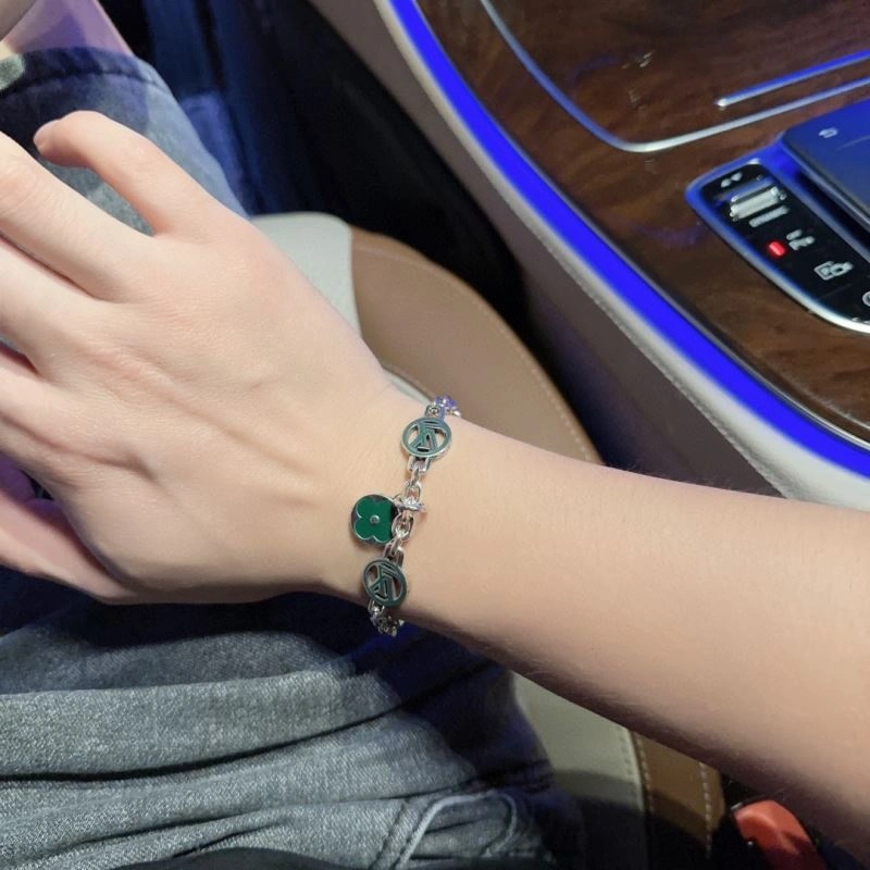 Stylish LX Bracelets 311877