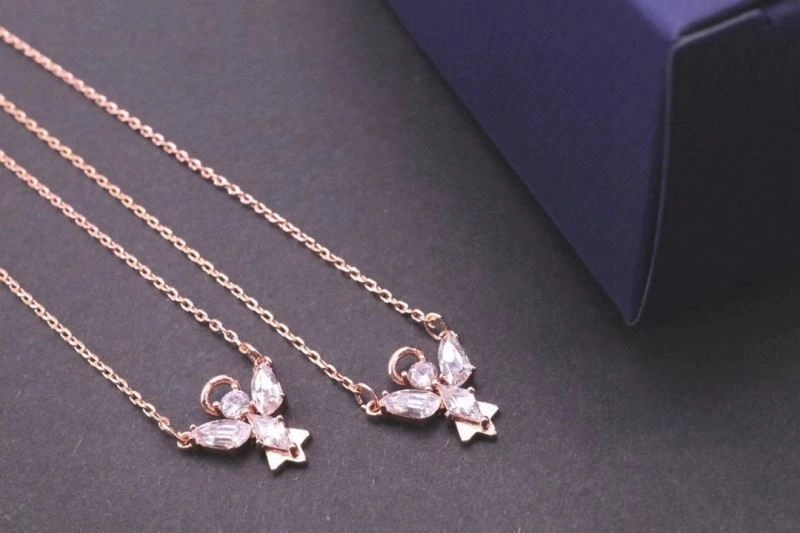 Swxrxvski Necklaces Practical 315209