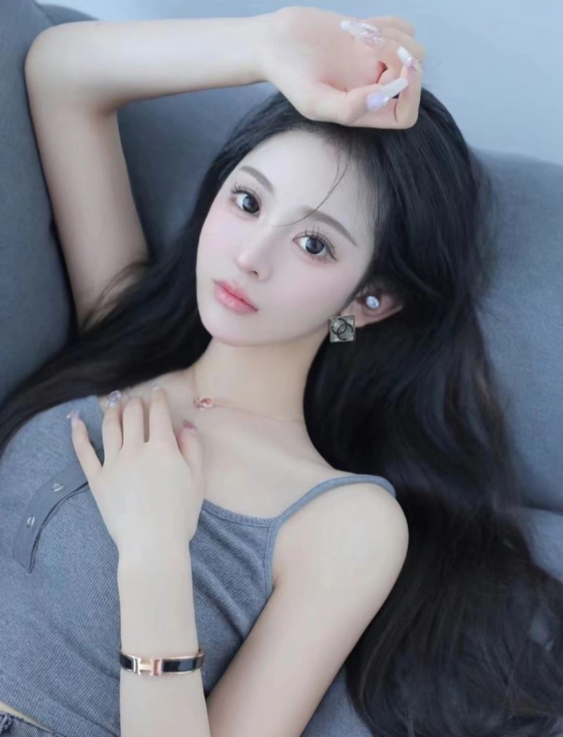 Stylish Chxnxl Earrings 291280
