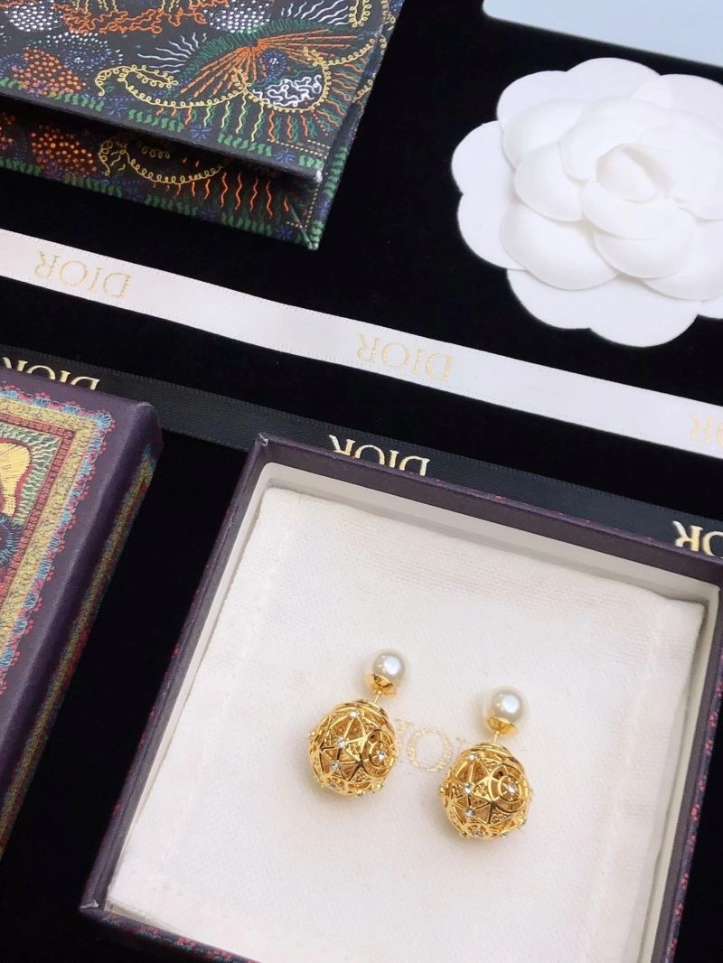 Christian Dxxr Earrings DailyWear 295285