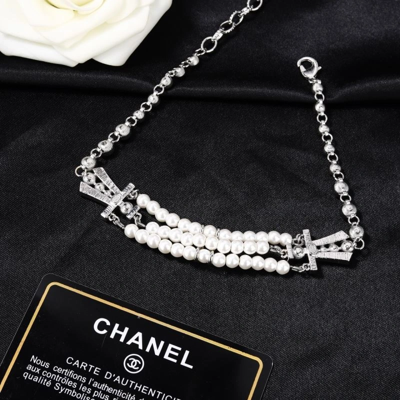 Bold Chxnxl Brooches 292524