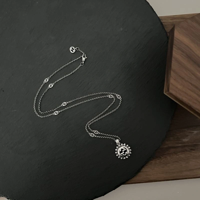 Gxccx Necklaces Popular 306278