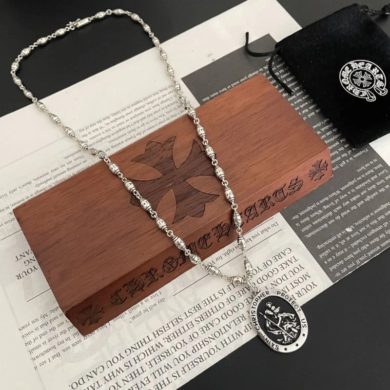 GoodFit Chrxmx Hxxrts Necklaces 300690
