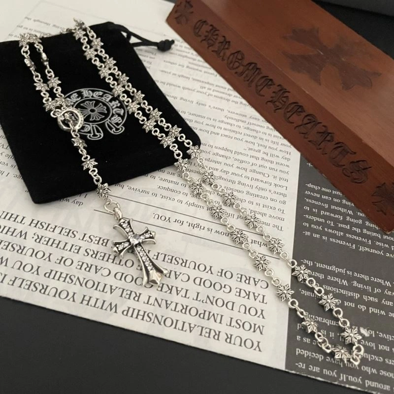 Durable Chrxmx Hxxrts Necklaces 300686
