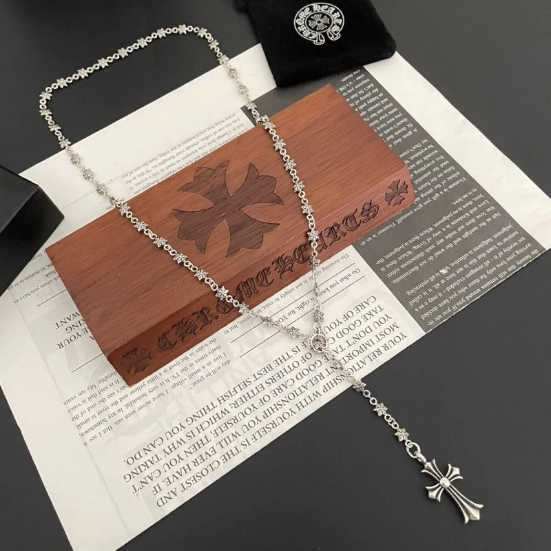 Durable Chrxmx Hxxrts Necklaces 300686