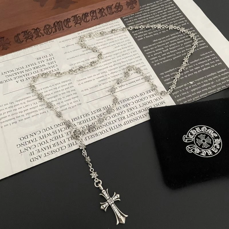 Durable Chrxmx Hxxrts Necklaces 300686