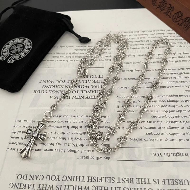 Durable Chrxmx Hxxrts Necklaces 300686