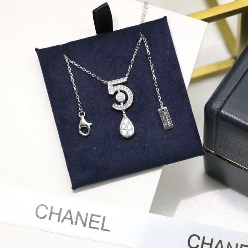 Fashionable Chxnxl Brooches 292521
