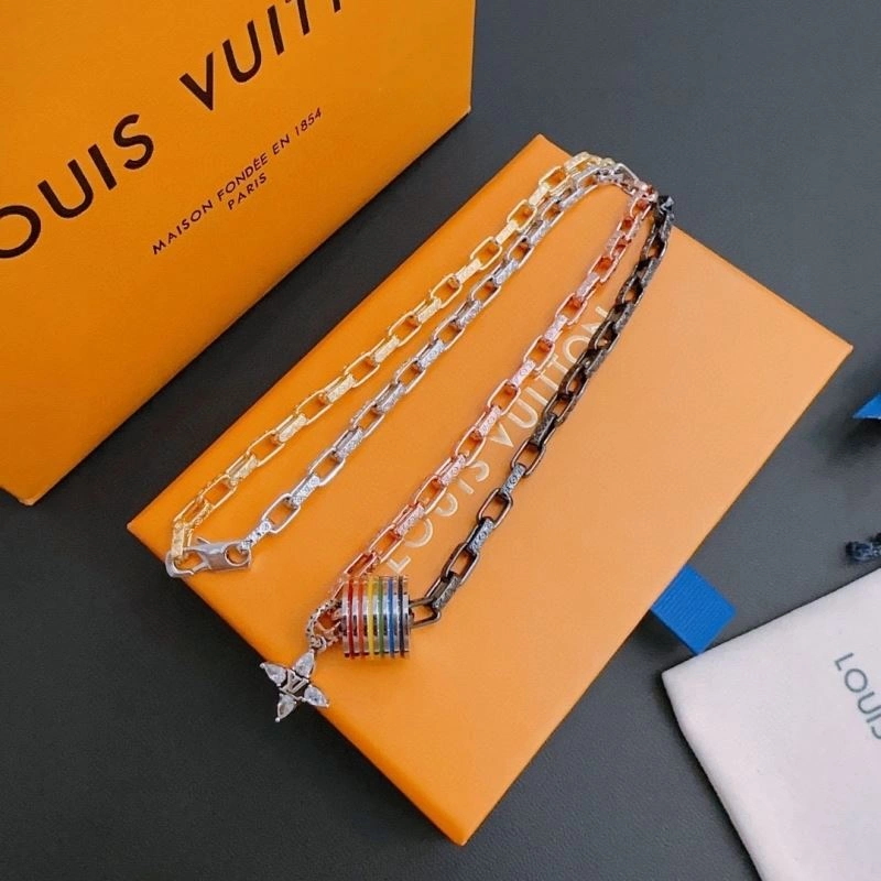 Trendy LX Necklaces 311435