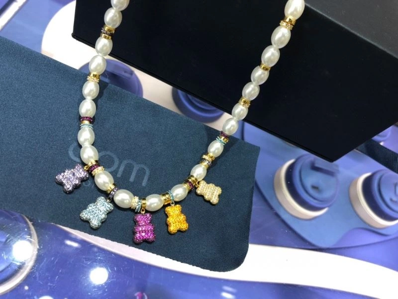 Breathable Axm Necklaces 282131