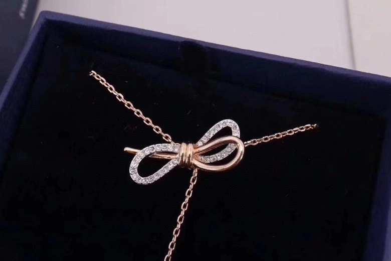 Swxrxvski Necklaces GoodFit 315221