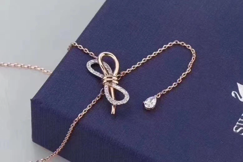 Swxrxvski Necklaces GoodFit 315221