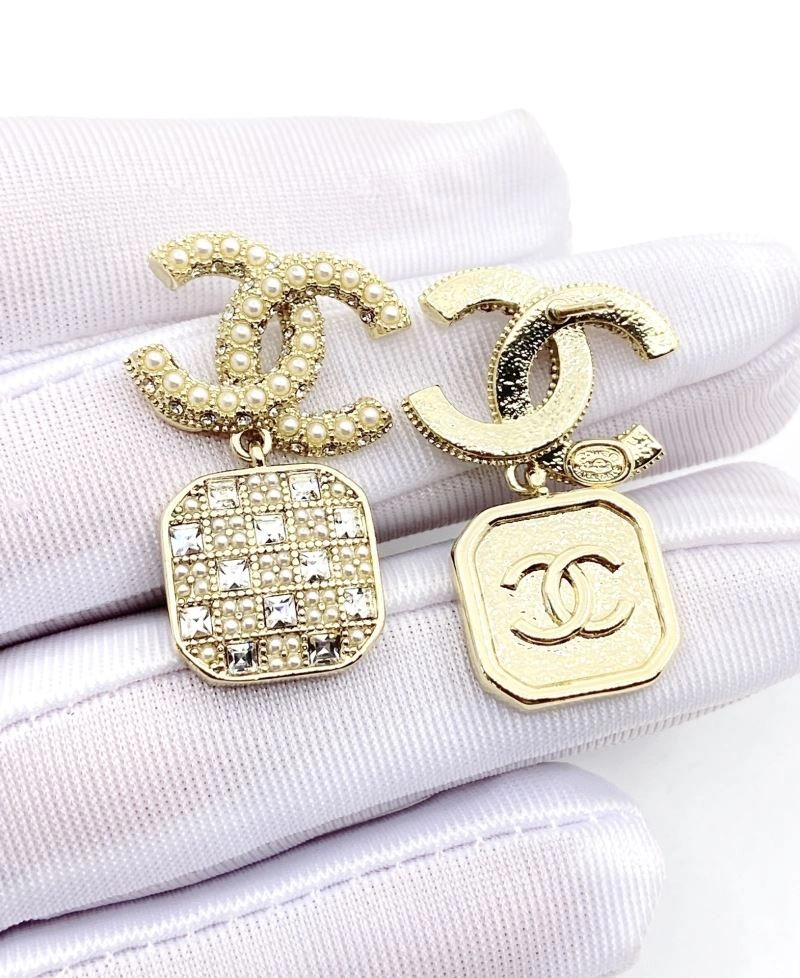 Chxnxl Earrings Functional 291255