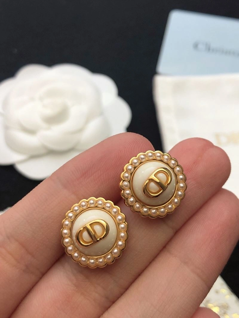 Efficient Christian Dxxr Earrings 295277
