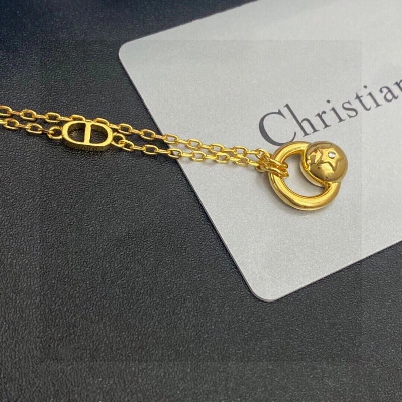 Bold Christian Dxxr Necklaces 295086