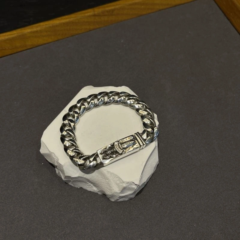 WellDesigned Chrxmx Hxxrts Bracelets 301394