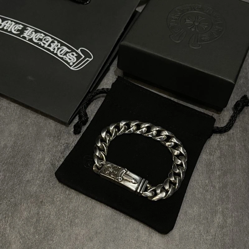 WellDesigned Chrxmx Hxxrts Bracelets 301394