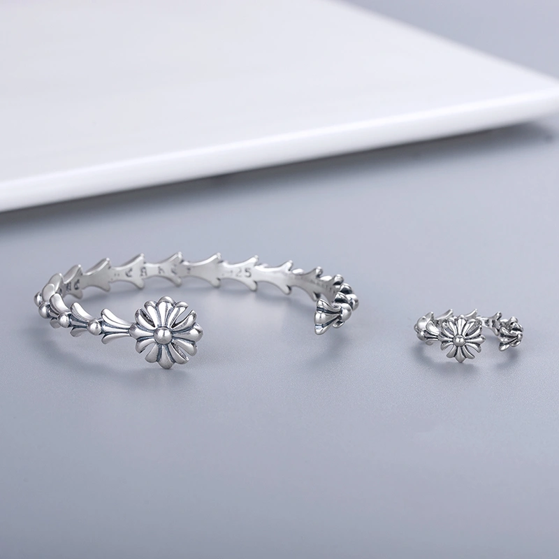 WellDesigned Chrxmx Hxxrts Rings 300293