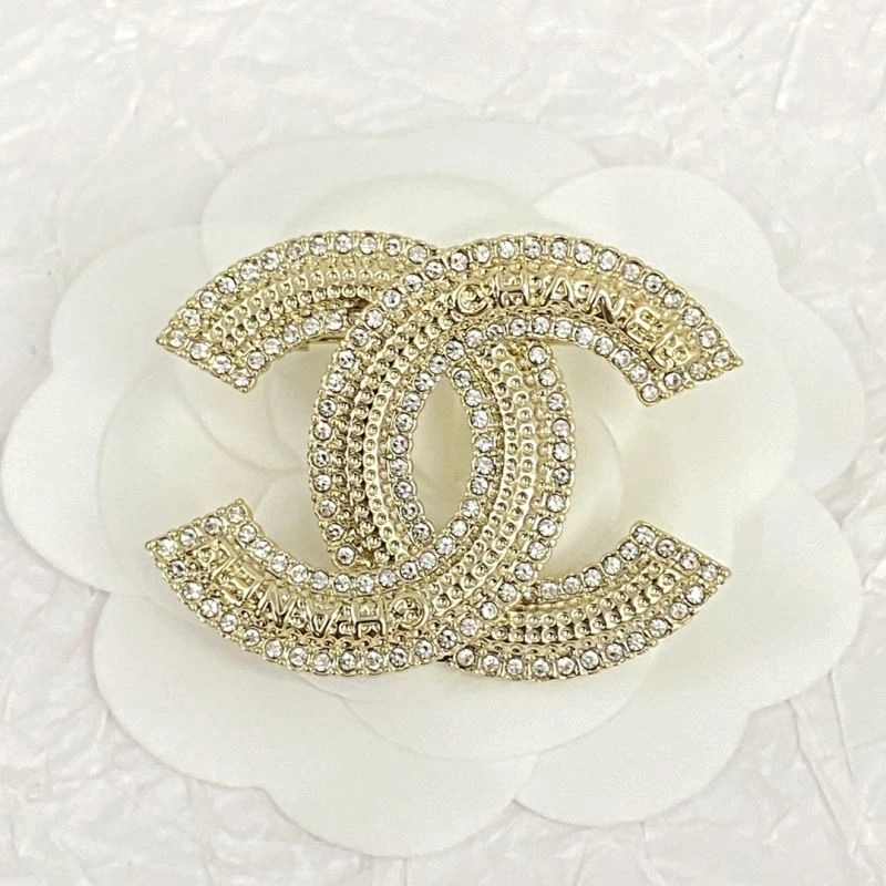 Versatile Chxnxl Brooches 292510