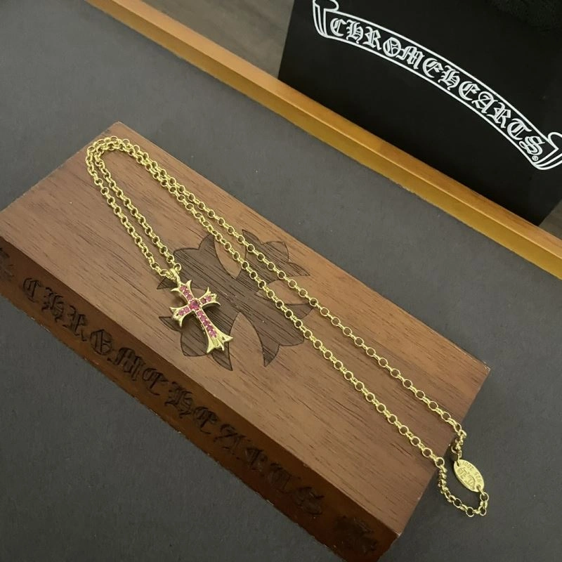 Chrxmx Hxxrts Necklaces Refined 300680