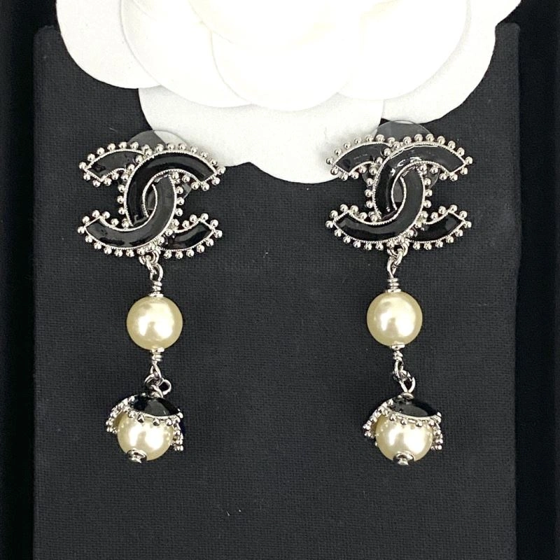 Chxnxl Earrings EyeCatching 291236